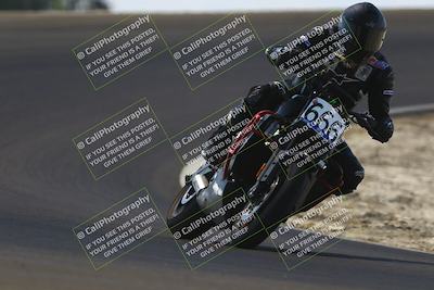 media/Sep-06-2025-CRA (Sat) [[cd32356307]]/Races/Race 4/